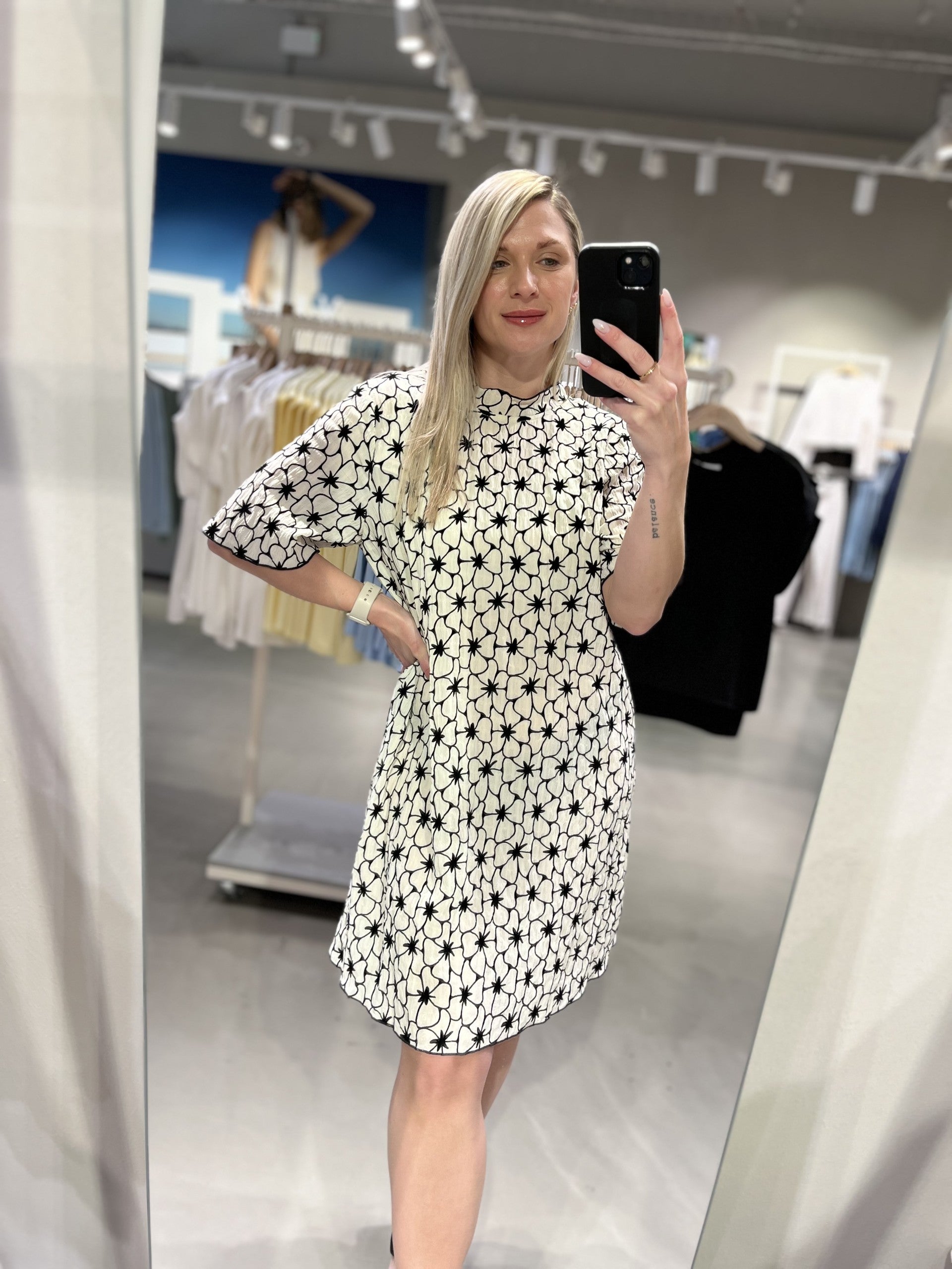 VISKYLER Short Dress - Birch