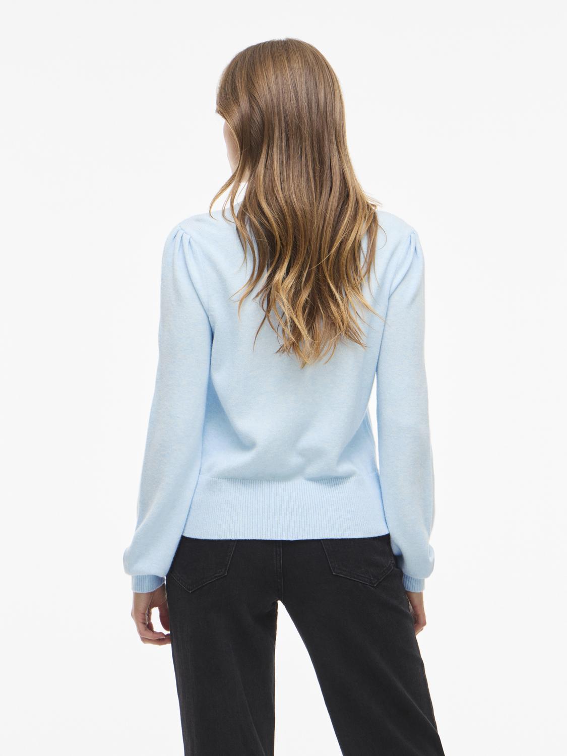 model_shot-back
