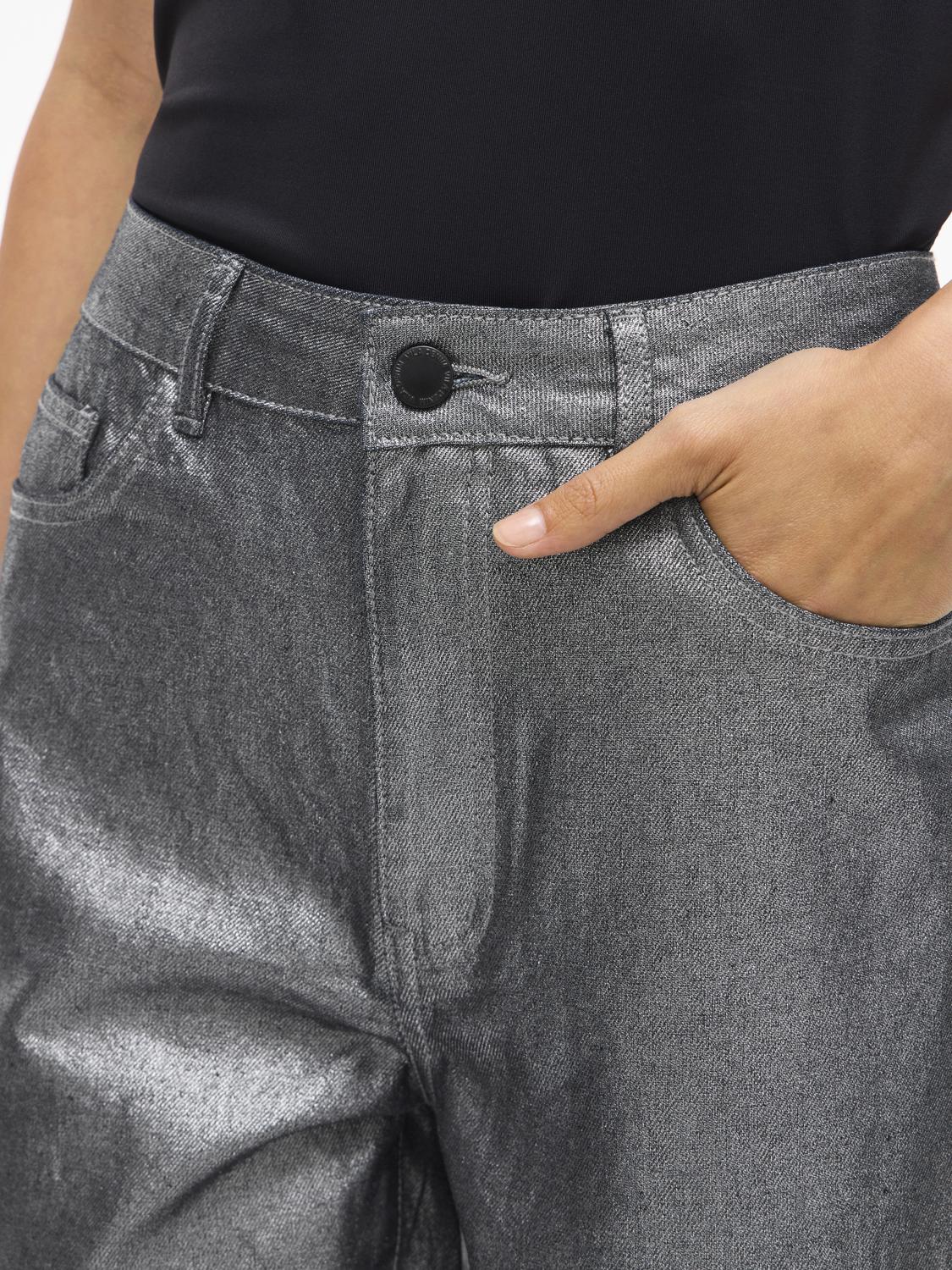 model_shot-detail