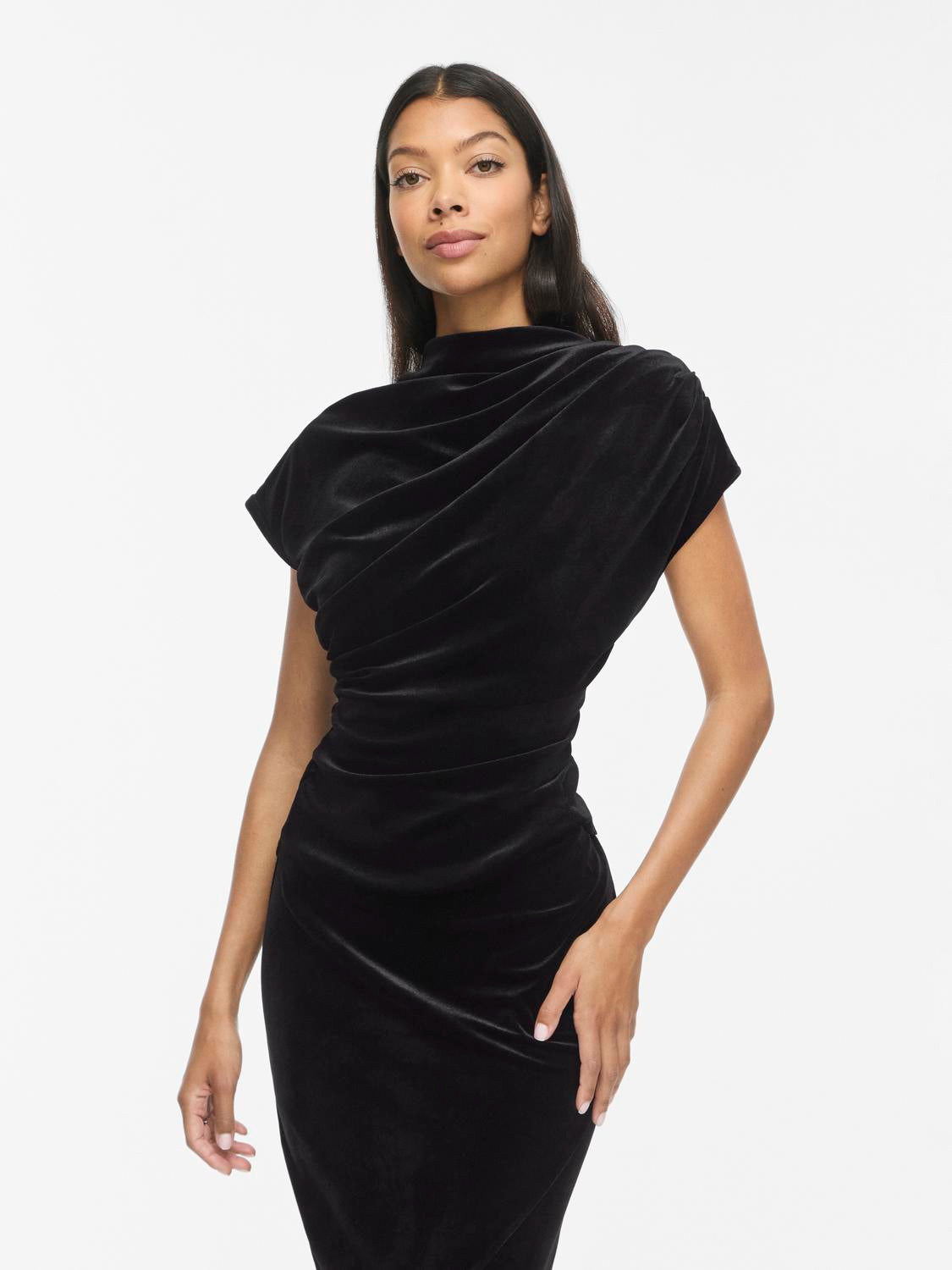 model_shot-front