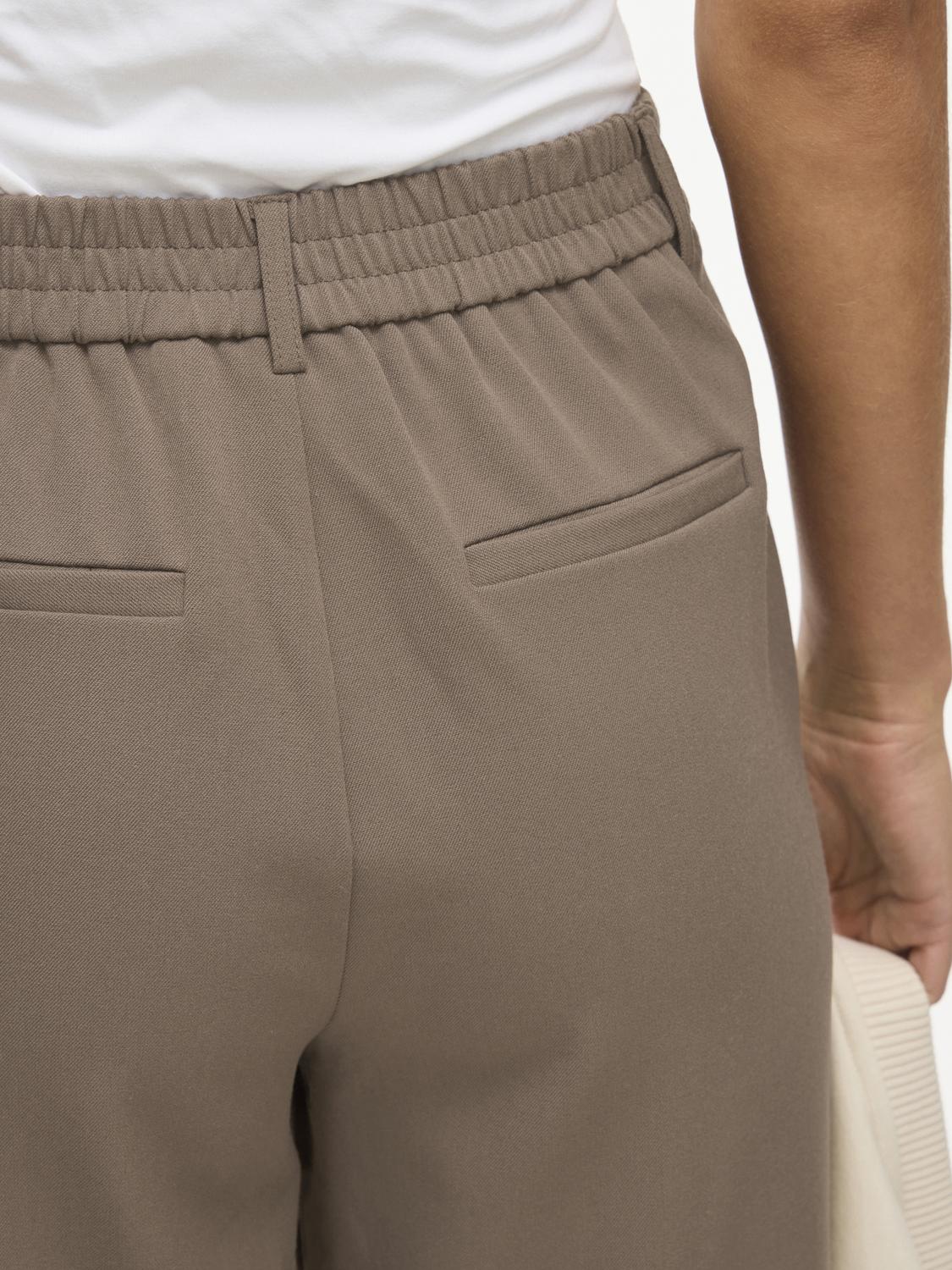 model_shot-detail